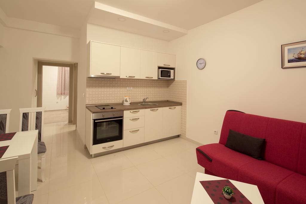 Apartments Raskovic Radanovići Exterior foto
