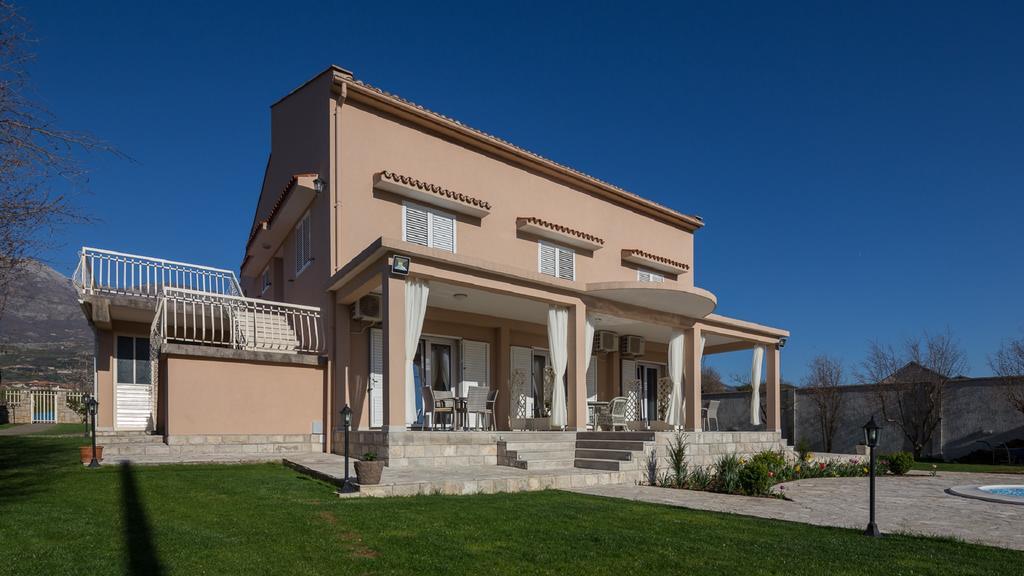 Apartments Raskovic Radanovići Exterior foto